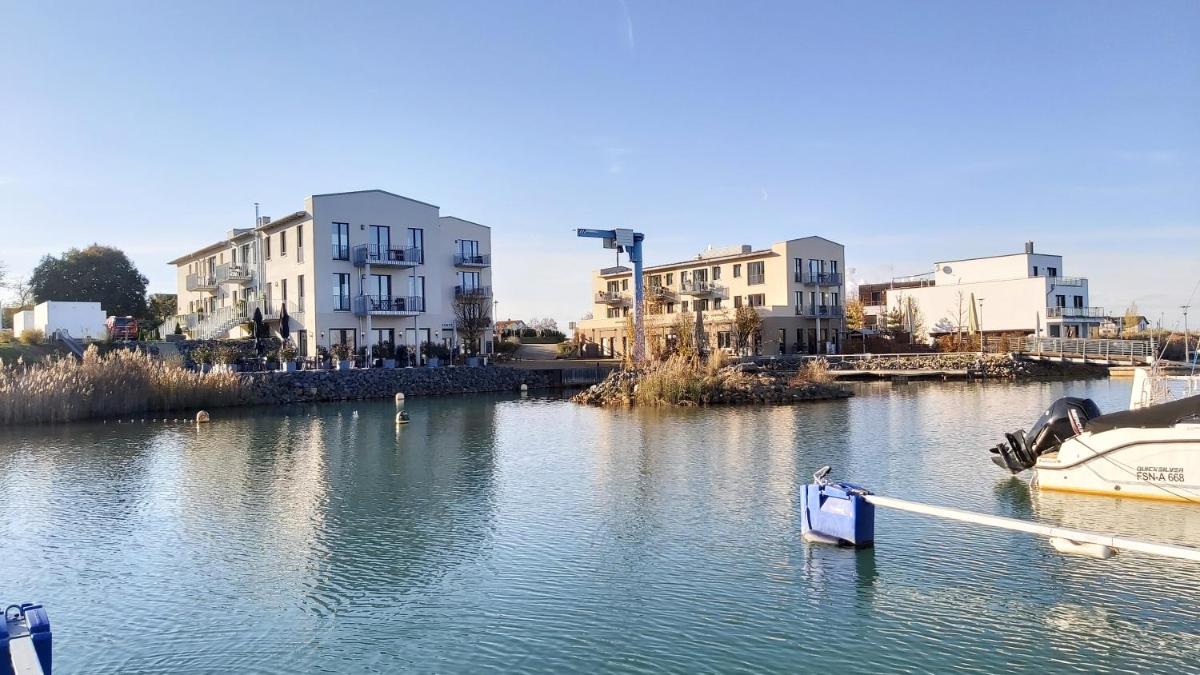 Hafen 17 - Ihre Ferienwohnung am Hainer See bei Leipzig - Housity
