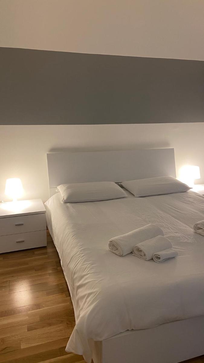 Giuliani 23 Apartment - Housity