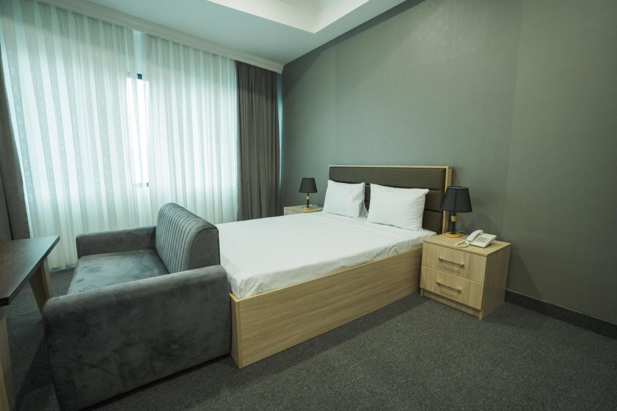 Ogguesto Hotel - Housity