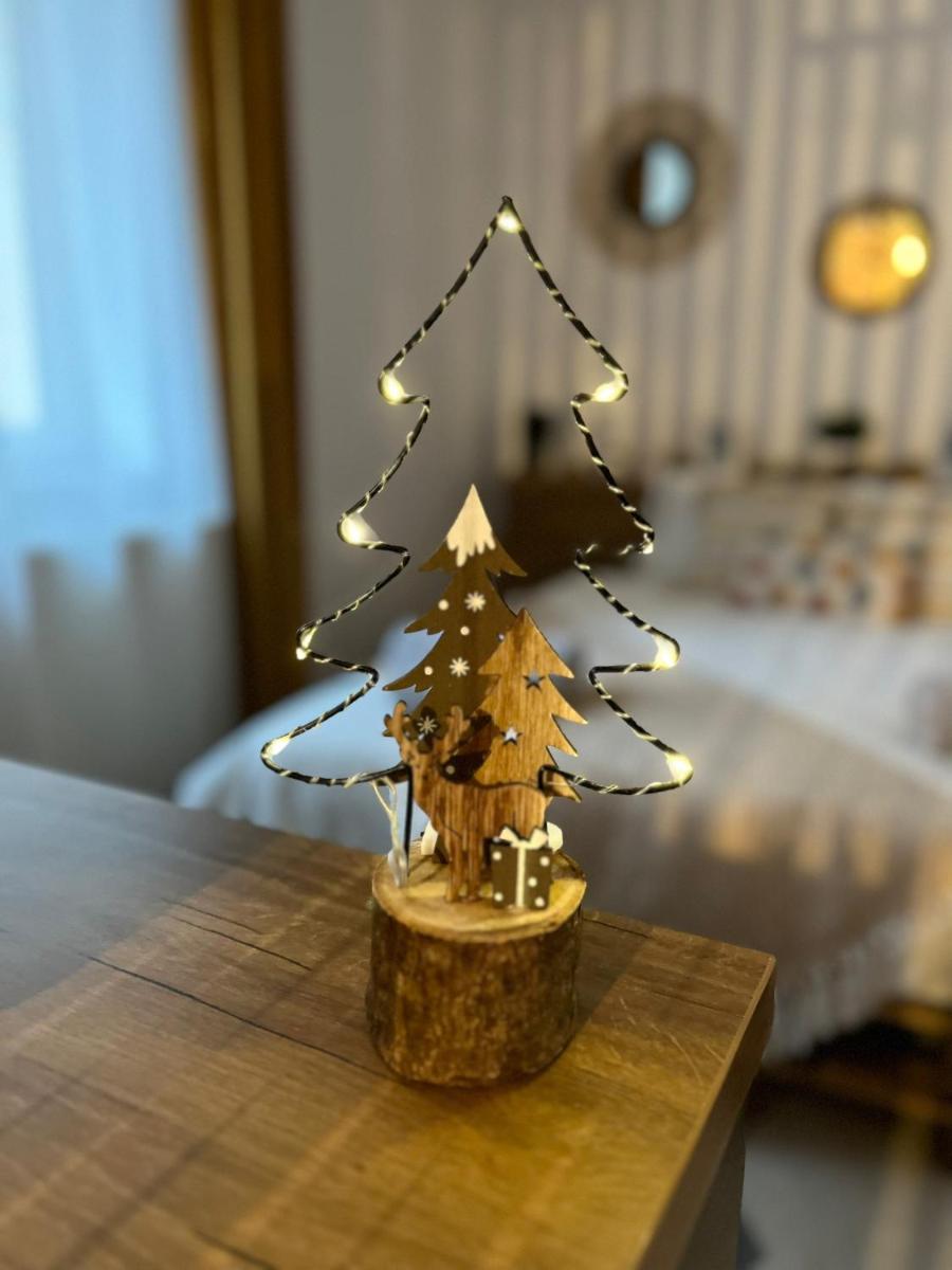 WOOD Studio Sinaia - Housity