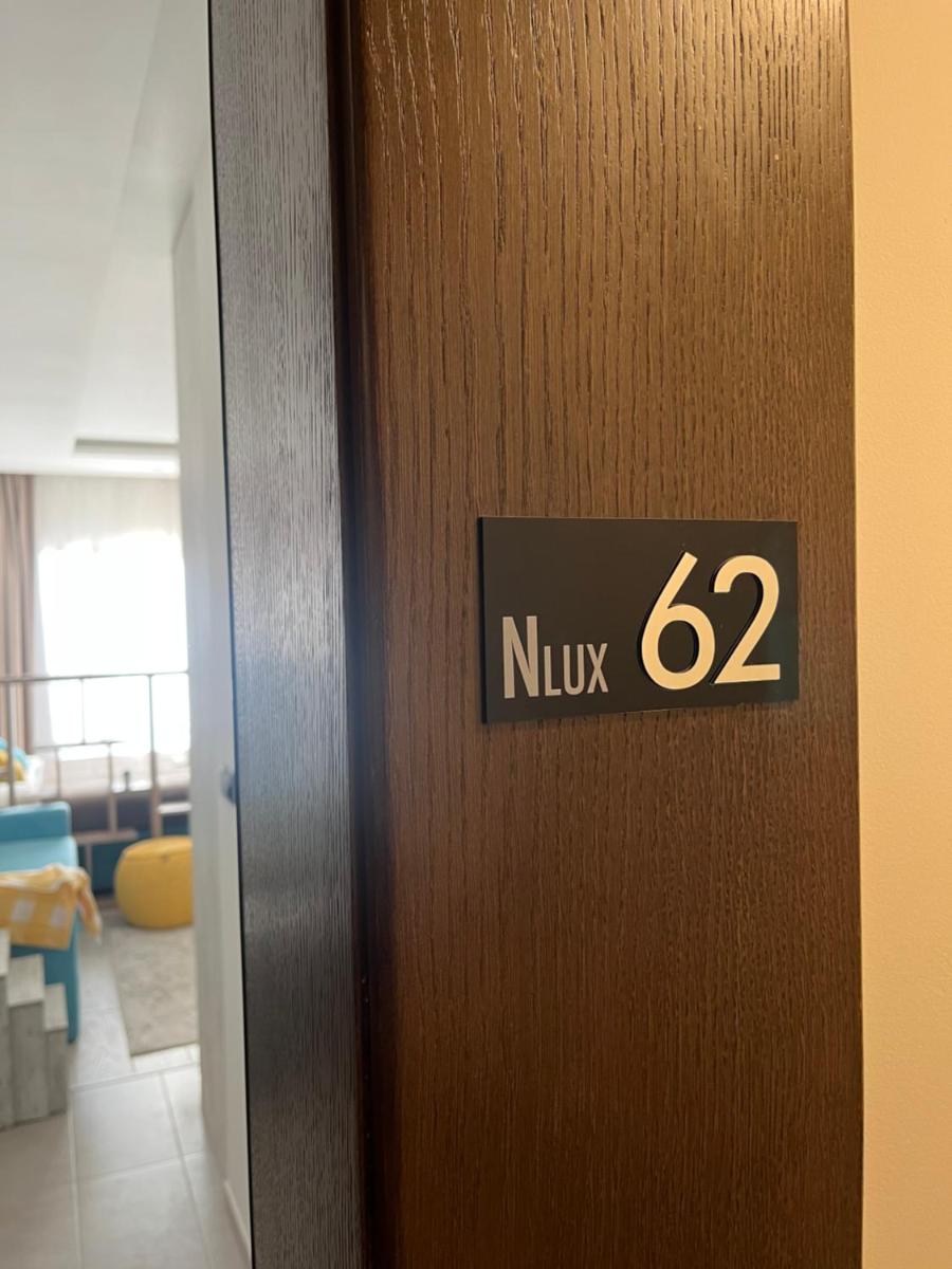 Milmari Golden N LUX 62 - Housity