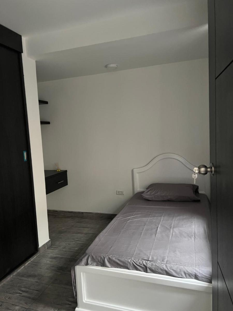 Hermoso Hospedaje Palmira - Housity