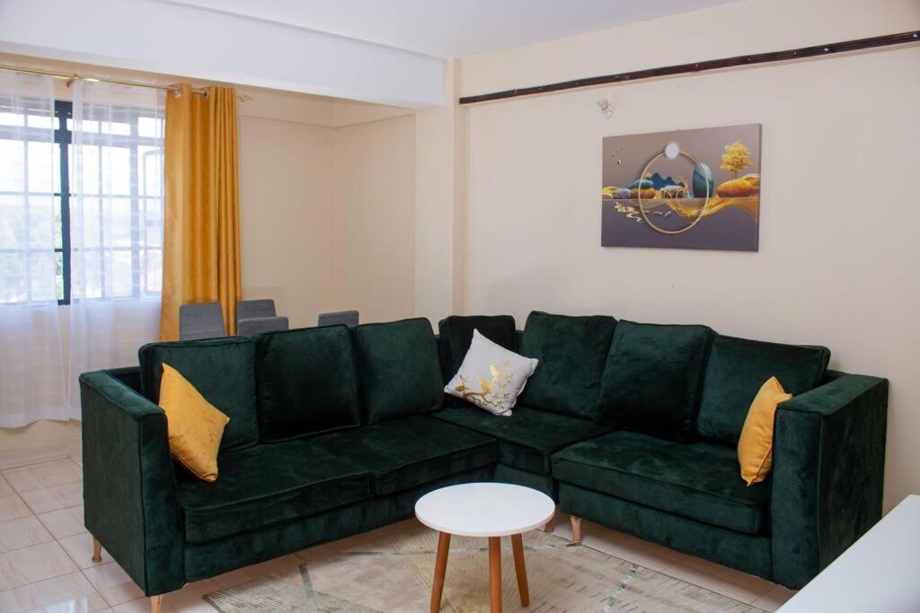 Delightful Staycation - Housity