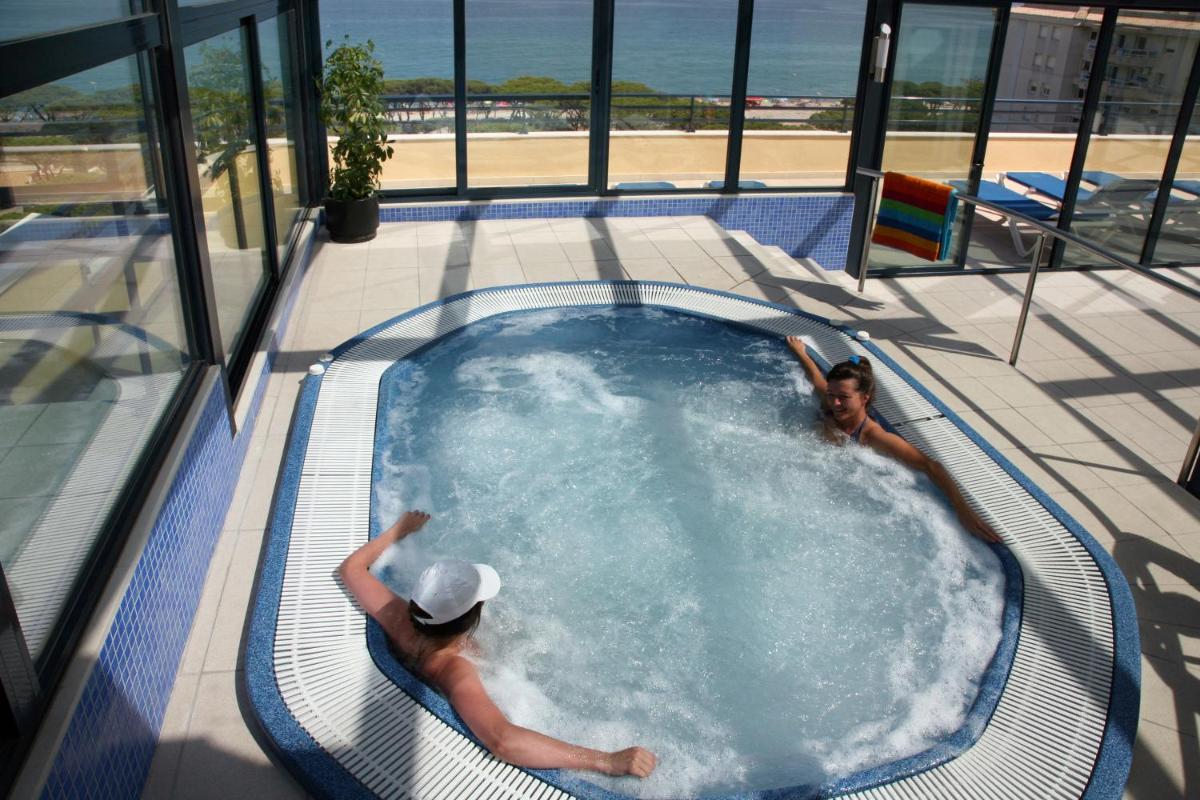 Clientes alojados en Hotel Blaucel
