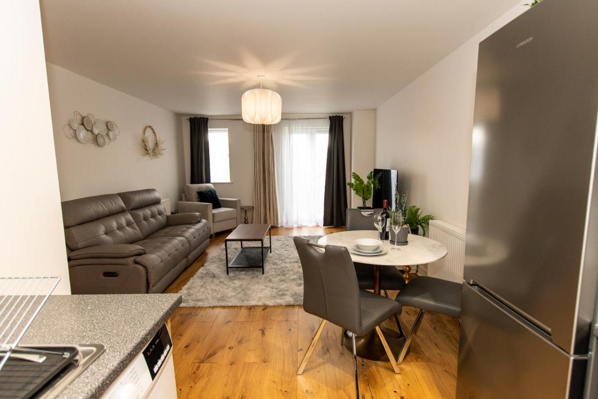 LUXURY 2 BED APARTMENT WOOLWICH - Housity