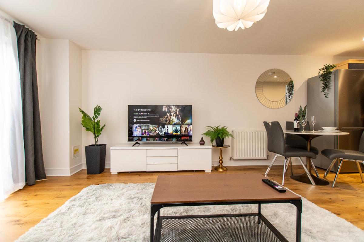 LUXURY 2 BED APARTMENT WOOLWICH - Housity