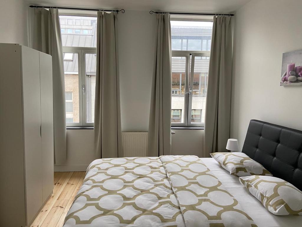 Modern Apartment Third Floor - Hizvo
