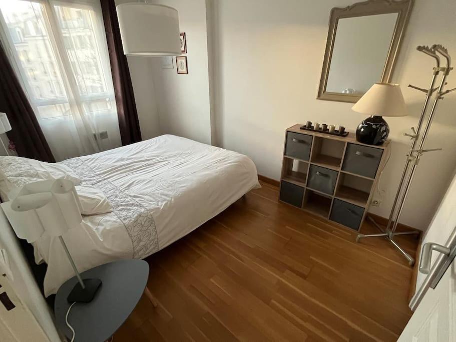 Chez MJ, appartement proche Paris - Housity