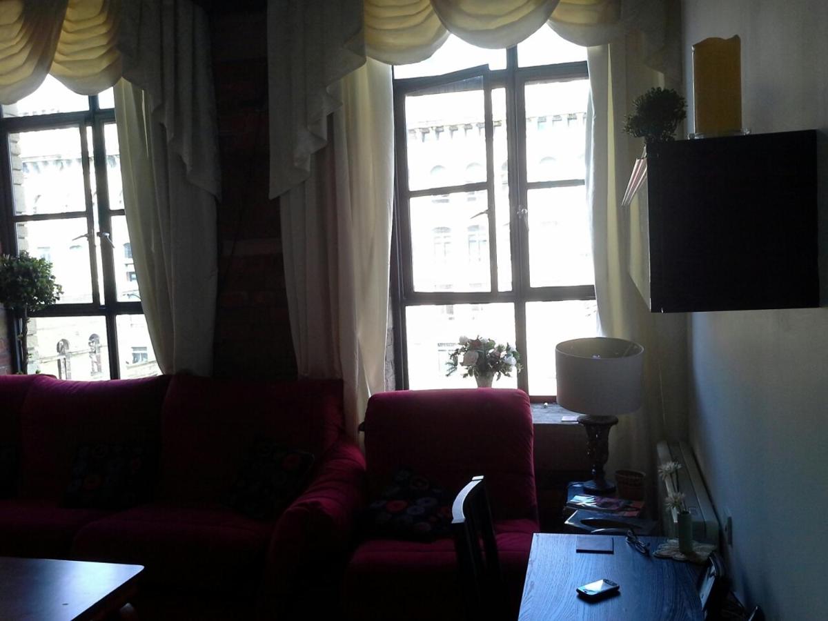 Lister Mills, Apartment 327, Silk Warehouse, Lilycroft Rd, BD9 5BD - Housity