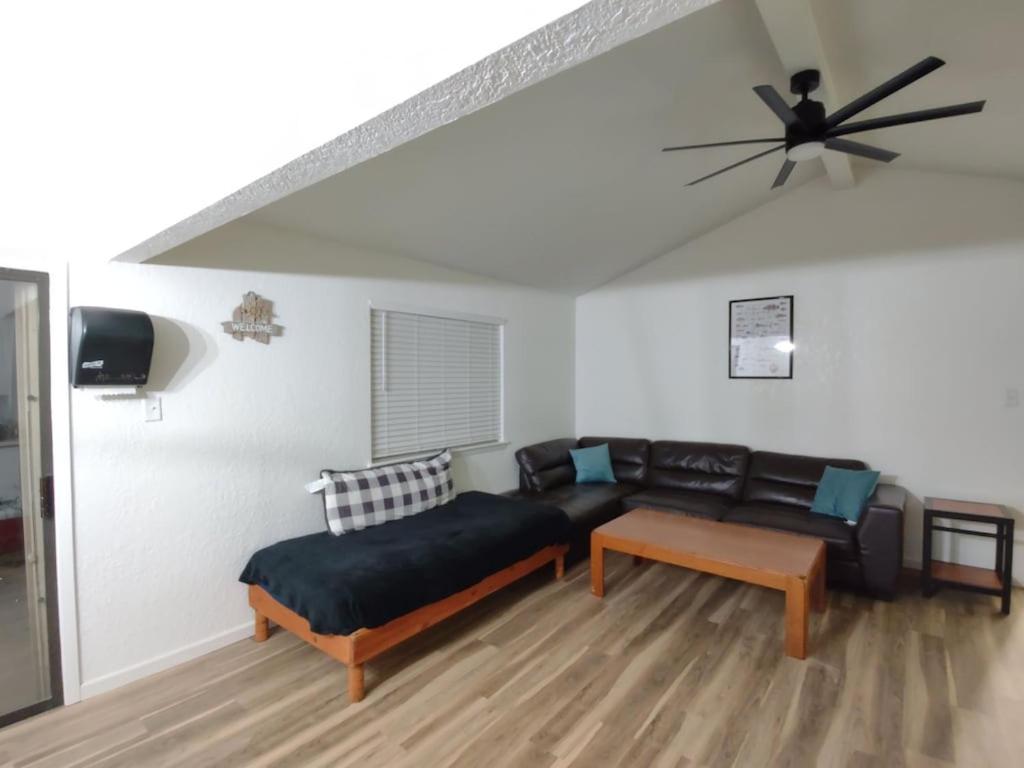 Suitetrails - Beautiful Relaxing Vacation Home