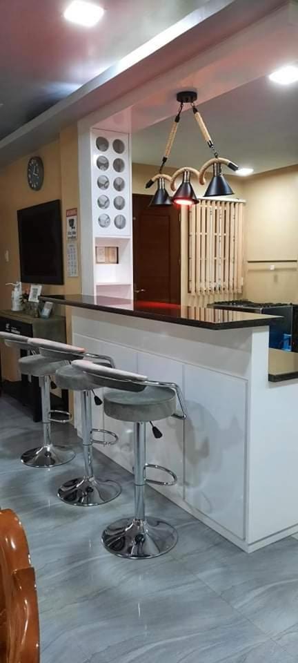 The Bailey's Inn - Housity