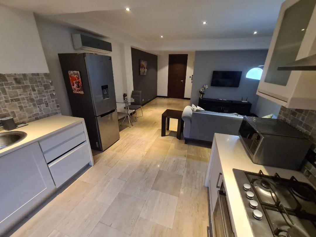 Suitetrails - Premier Place Appt 1B