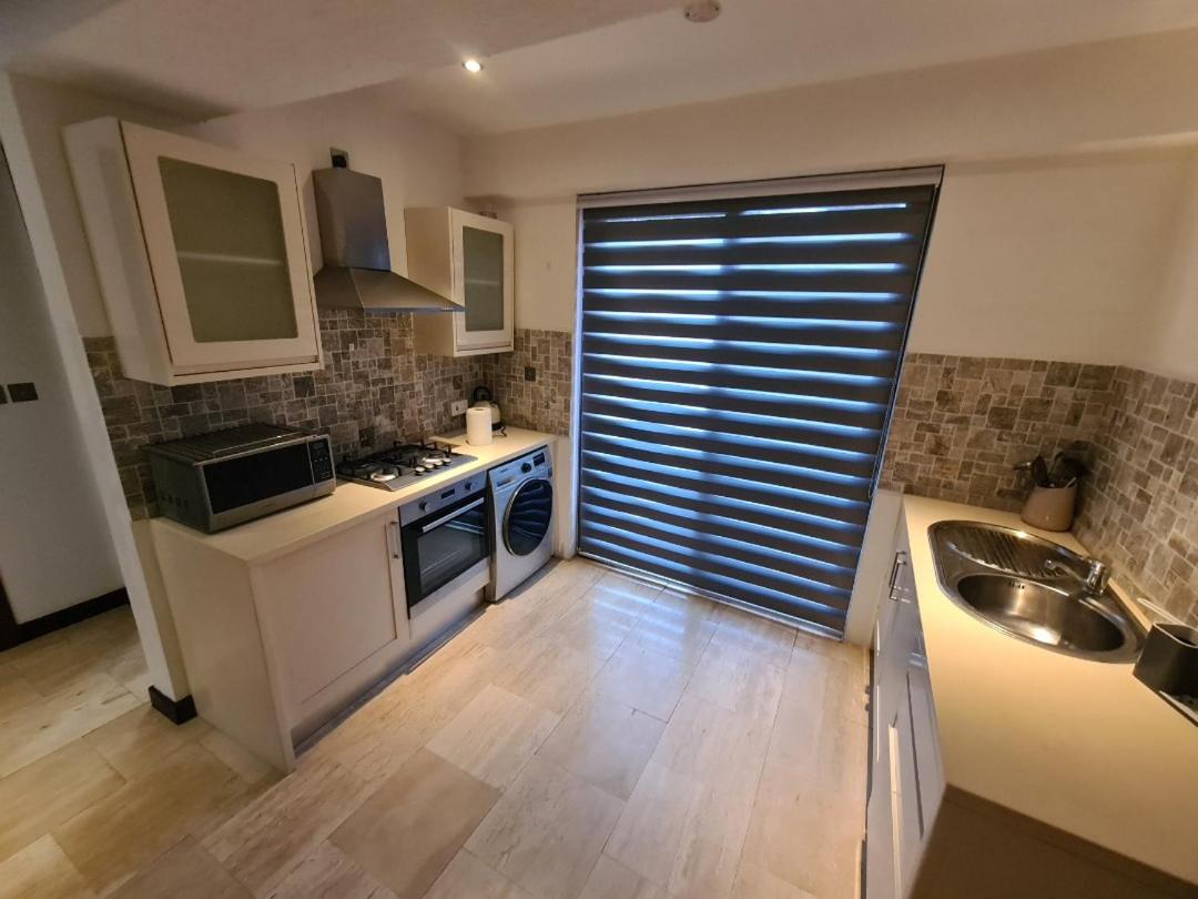 Suitetrails - Premier Place Appt 1B