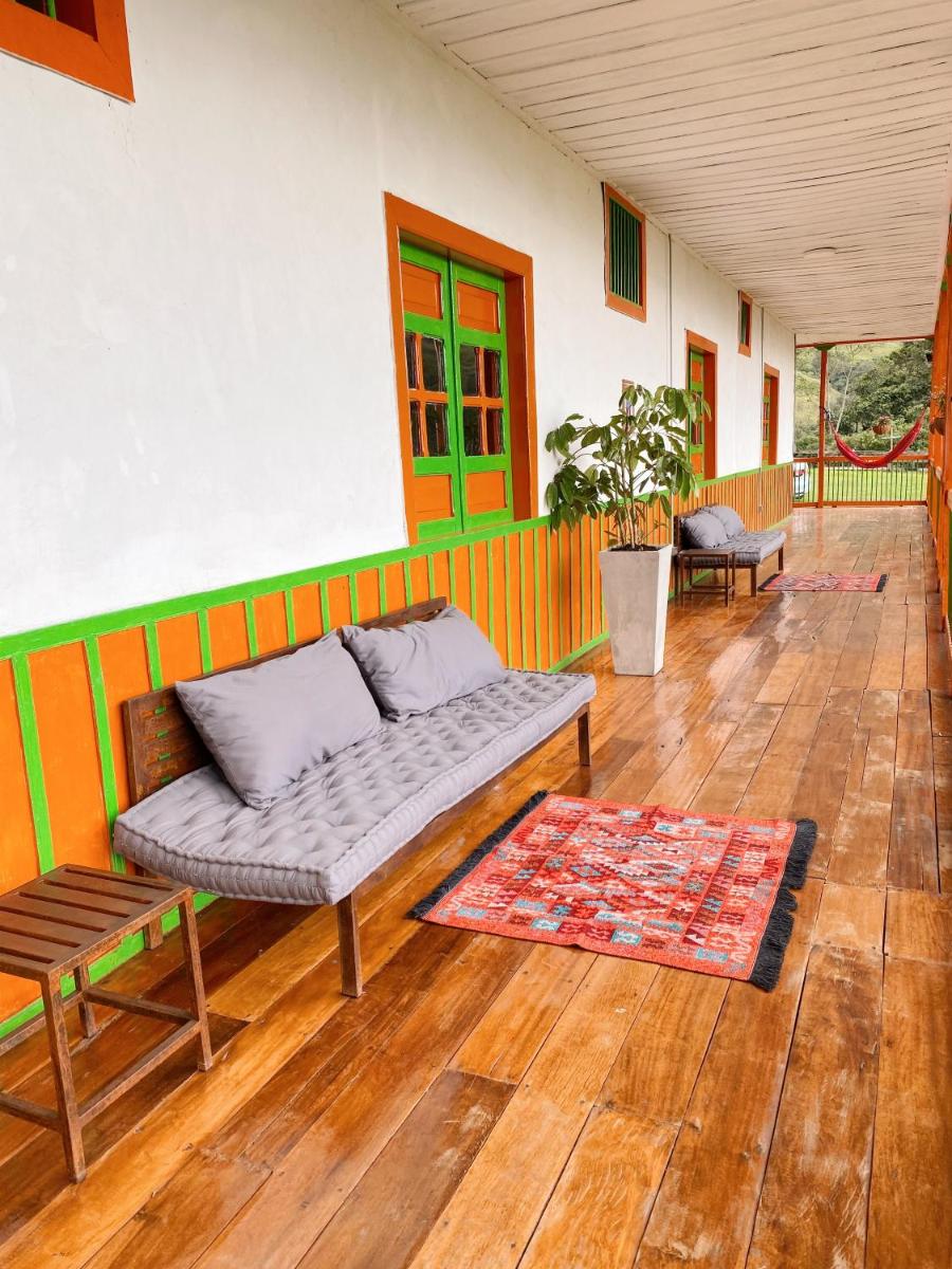 Suitetrails - CASA TIPICA RESTAURADA - SALENTO / VALLE DEL COCORA