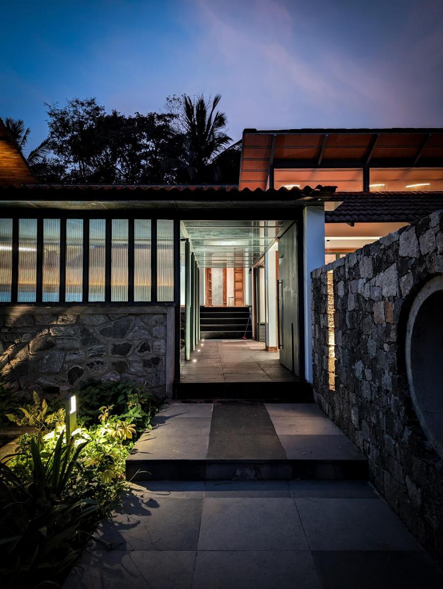 Tangerine Tales Premium Villa By Lexstays - Housity