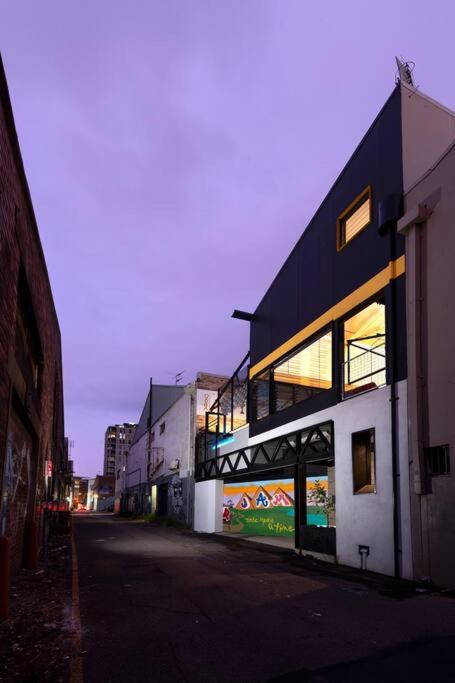 JAM House Award winning warehouse conversion - Housity