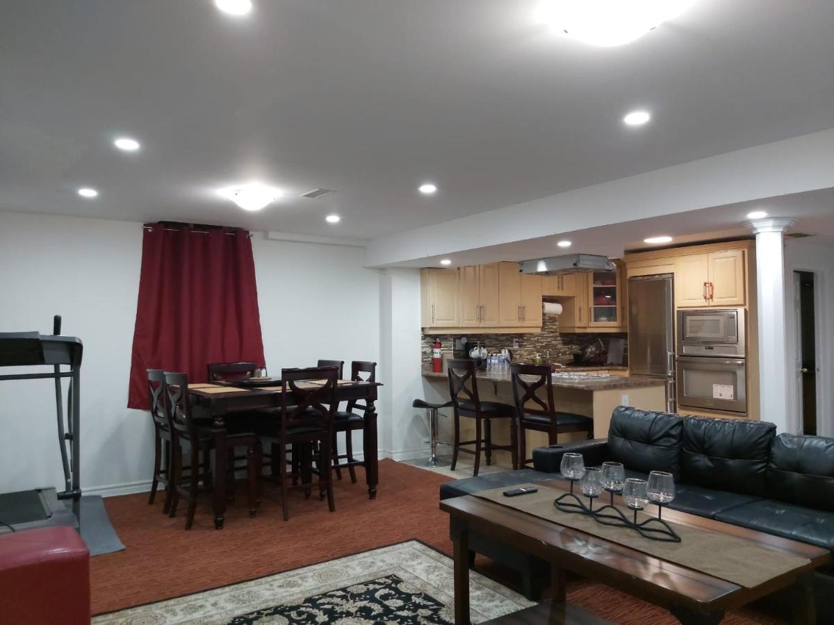Guest House Room No 02 - Housity