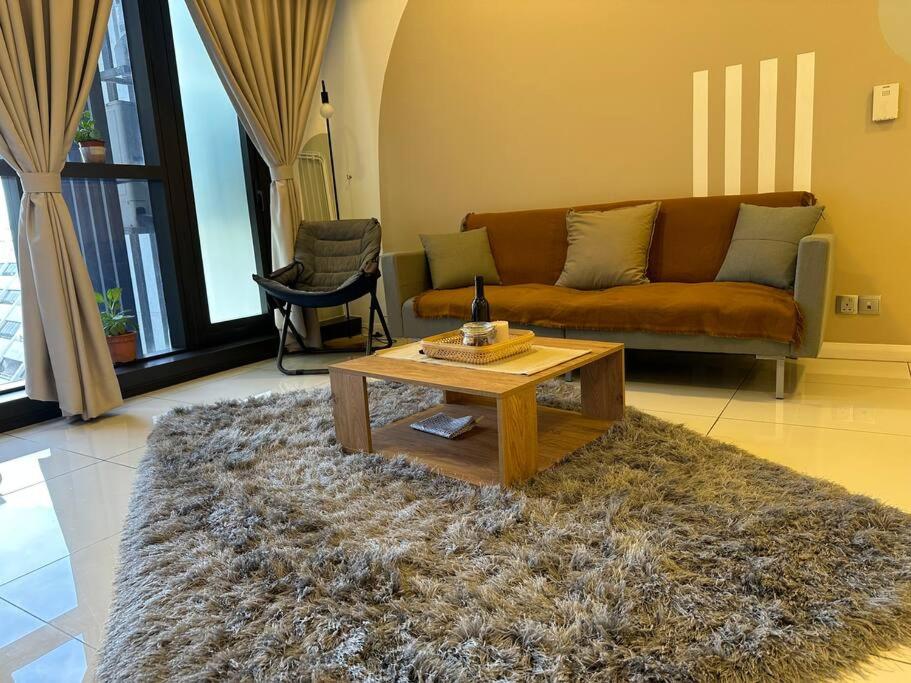 Suitetrails - Entire Apartment in Kuala Lumpur