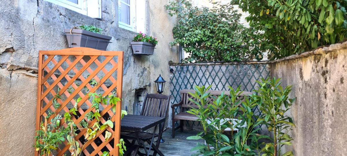 Le petit cocon de Chateau Chalon - Housity