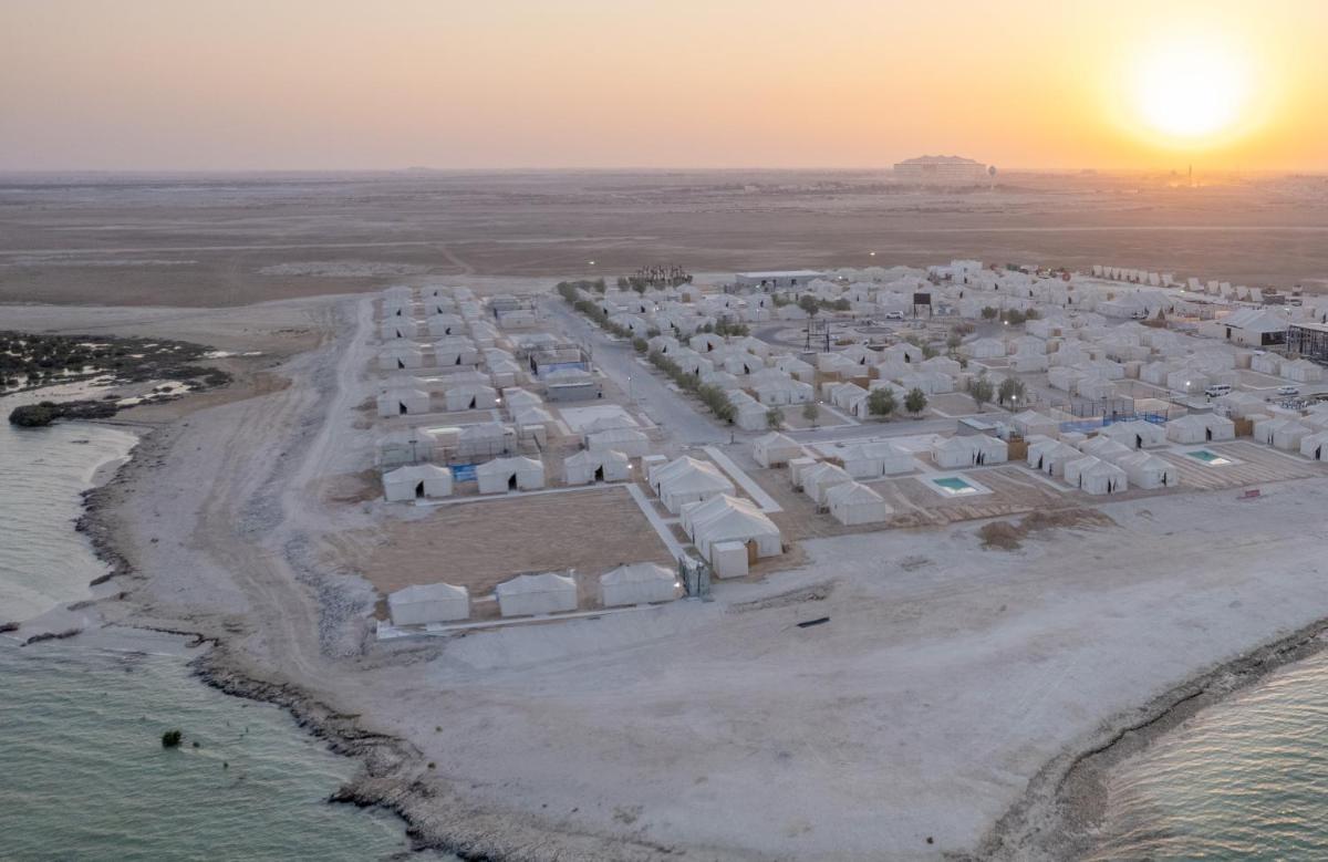 Al Khor Camp - Glamping Resort - Housity