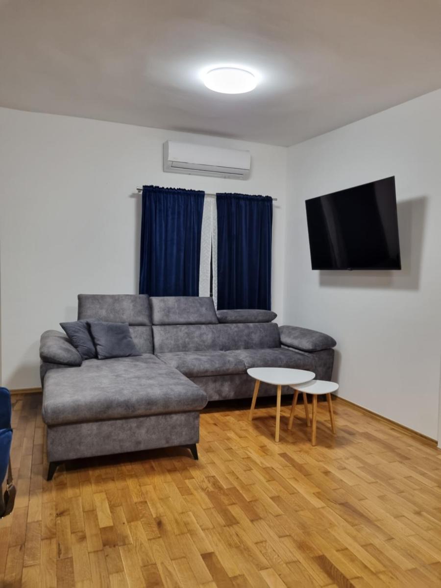 Apartman Šćuric - Housity