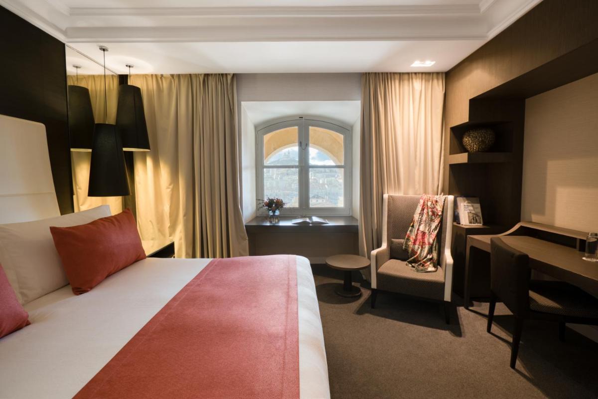 Un ou plusieurs lits dans un hébergement de l'établissement InterContinental Marseille - Hotel Dieu by IHG