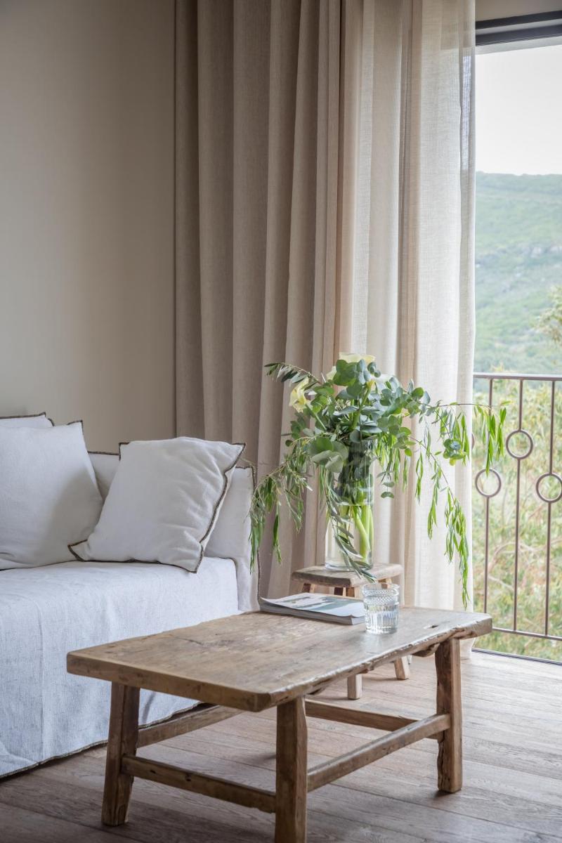 Vue générale sur la montagne ou vue sur la montagne depuis l'hôtel