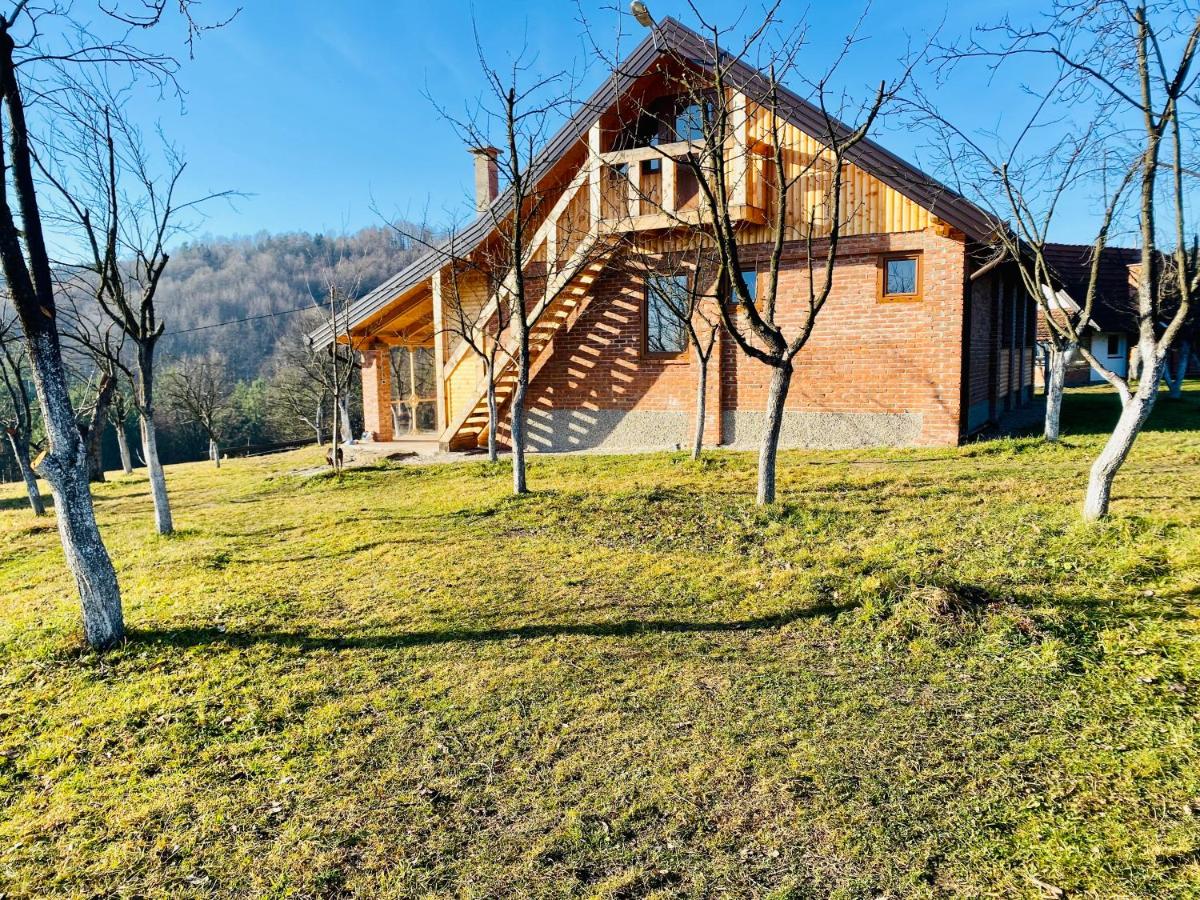 Vikend na Ozrenu - Housity