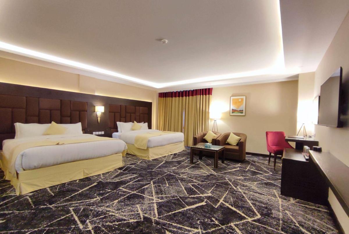 Ramada by Wyndham Murree Lower Topa Resort - Housity