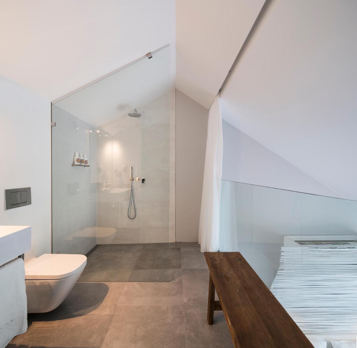 Uma casa de banho em Sublime Comporta Country Retreat & SPA