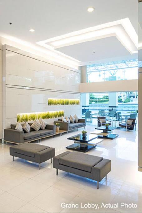1231 Grass Residences Tower 5 - Housity