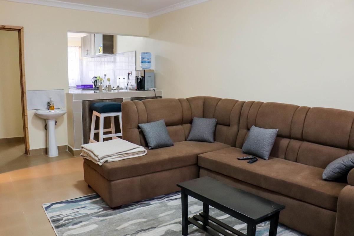 ECLECTIC 2BR HOME Near University of Eldoret- Chepkoilel - Housity