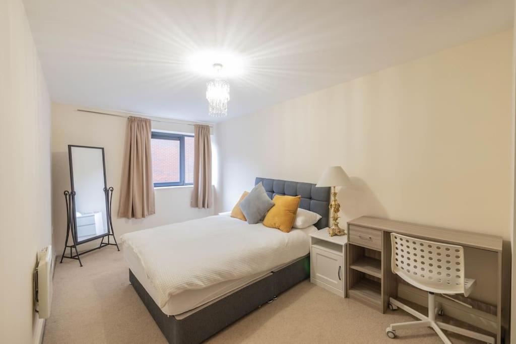 Luxury 2 bed apartment - Housity