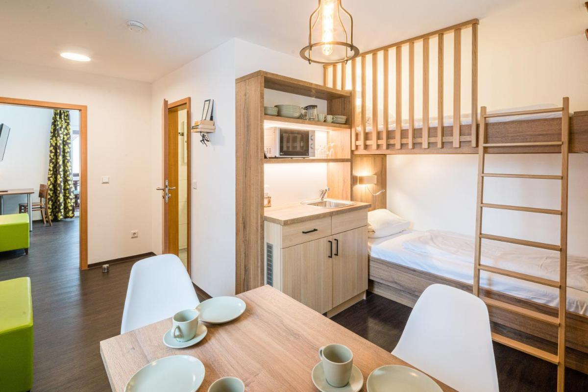 Hotel Knorz - Housity