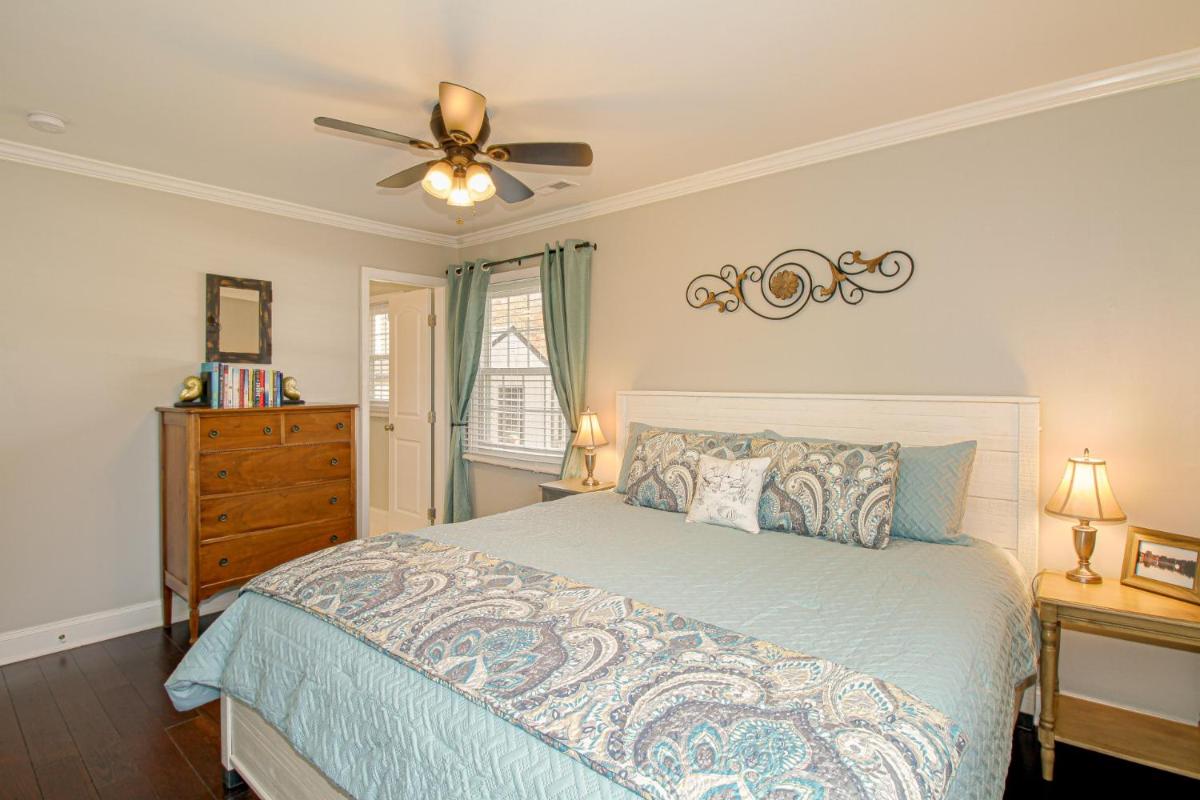 Searenity Stays - Housity