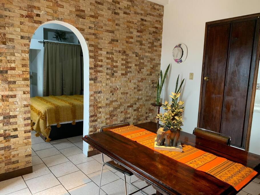 Casa de Los Pinos 1 - Housity