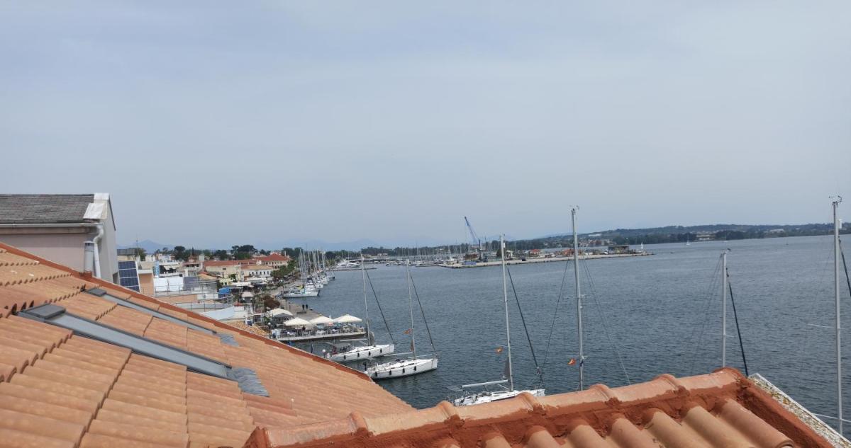 AB Preveza Apartments -15 Meters Over the Sea - Housity