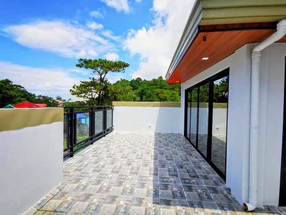 3 STOREY SOLO HOUSE IN BAGUIO - Hizvo