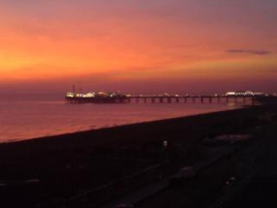 Regency Brighton Seafront Apartment - Housity