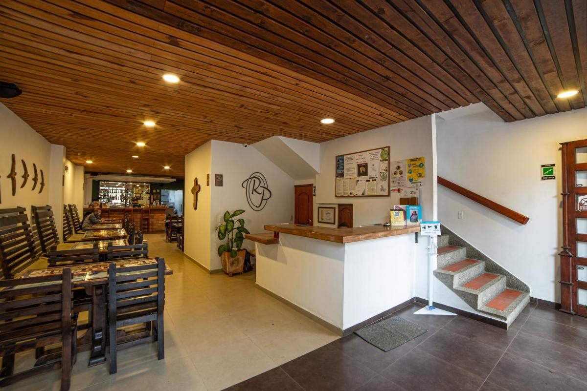Hotel Rio Piedras - Housity