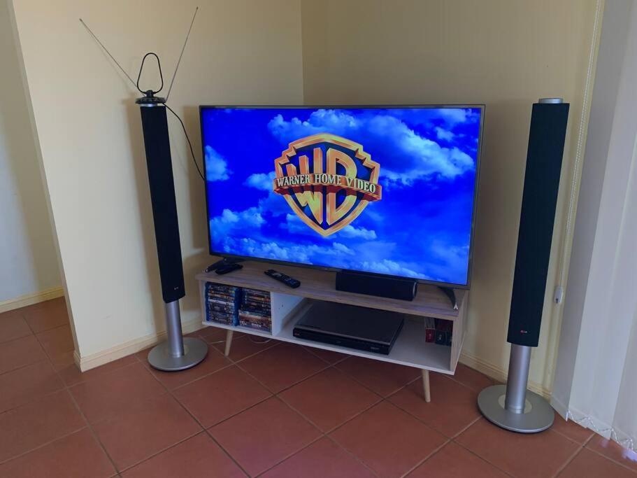 A picturesque 3 bedroom house with splendid views - Housity