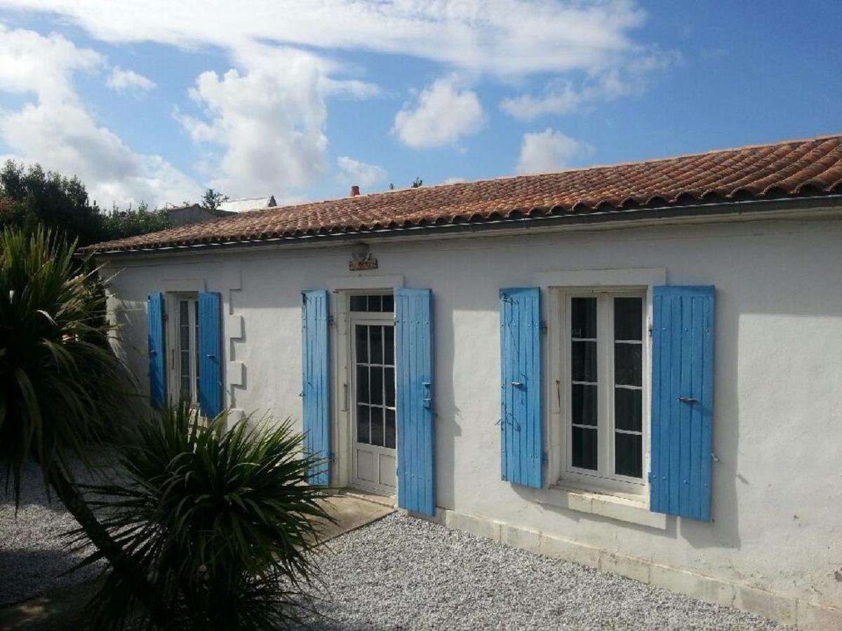Maison de charme avec piscine, proche commerces et plage - Angoulins, 6 pers, WiFi - FR-1-535-14 - Housity