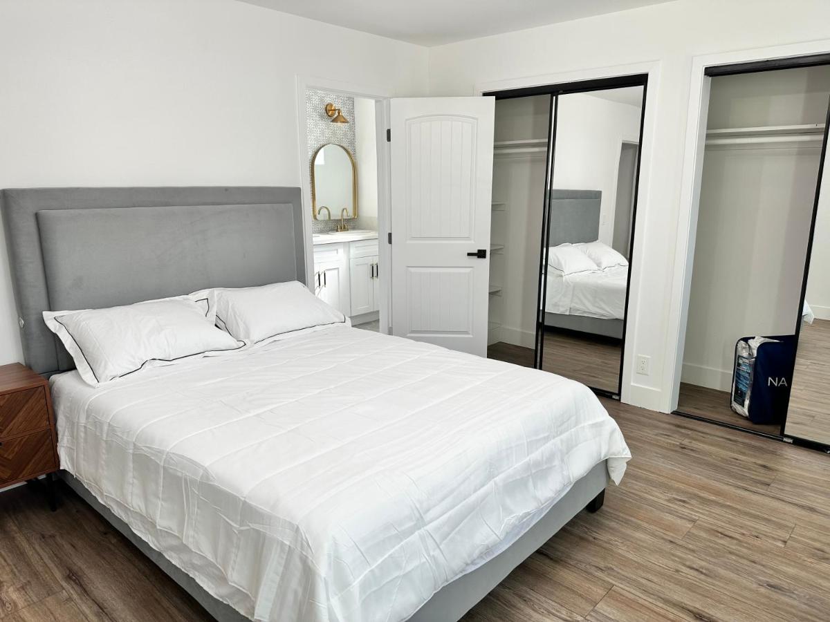 HB-New houses in North hollywood 3b/2b - Housity
