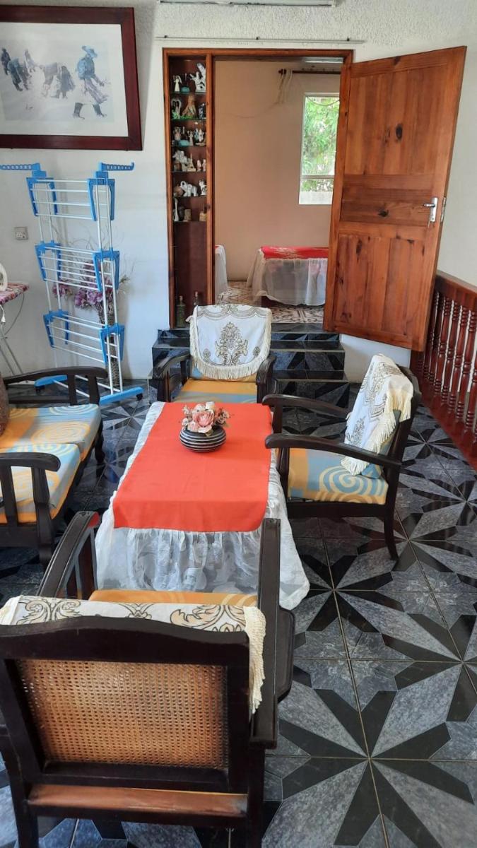 CHEZ MADAM ROSE - Housity