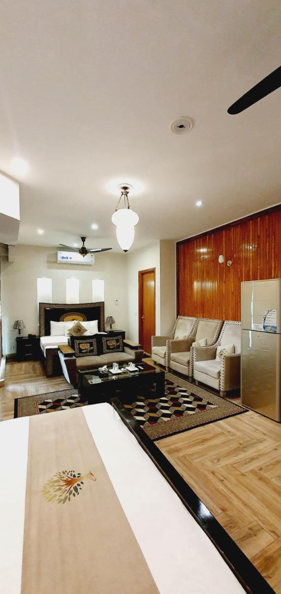 Suitetrails - Park View Hotel Gulberg