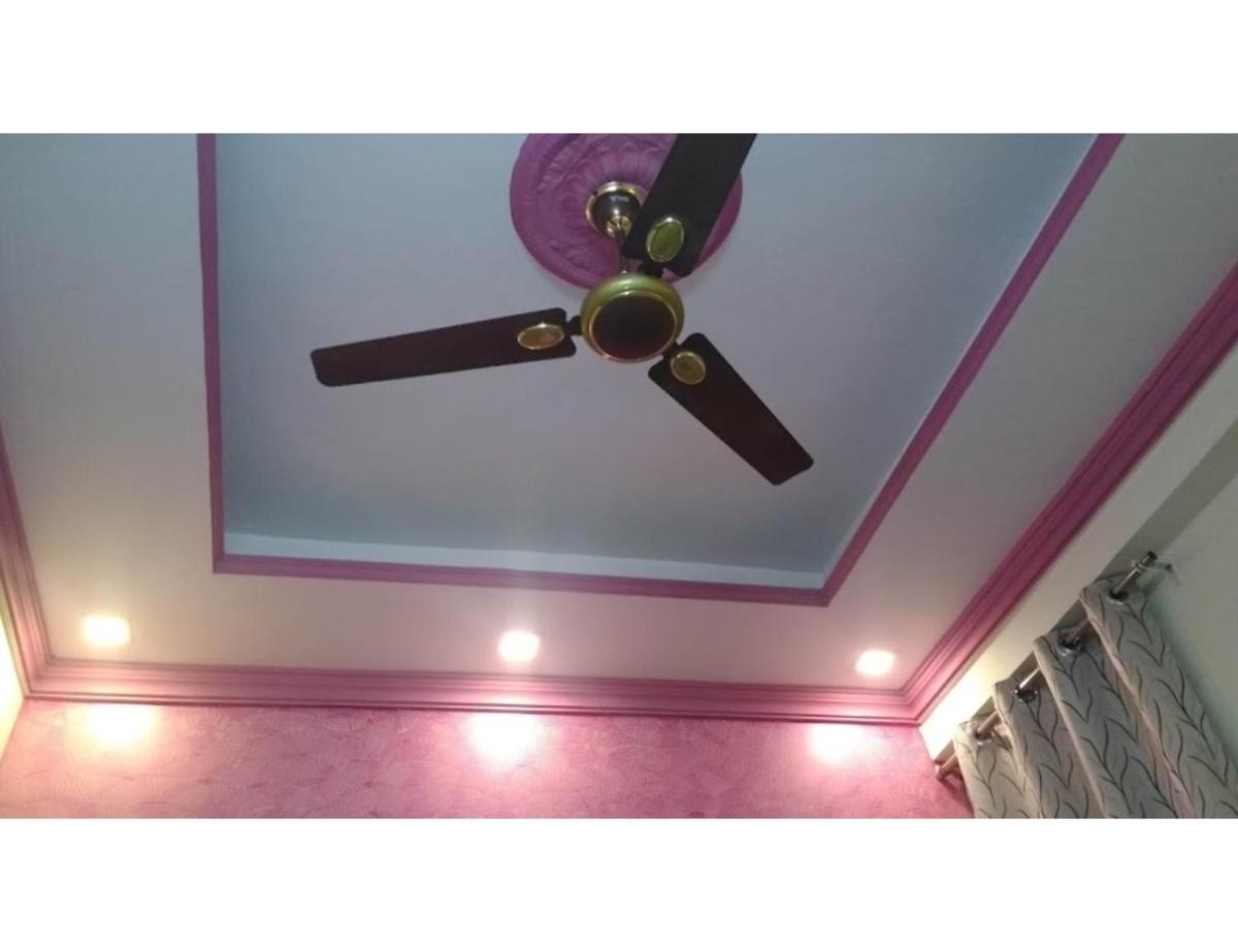 Hotel Pink Shark,Sikar - Housity