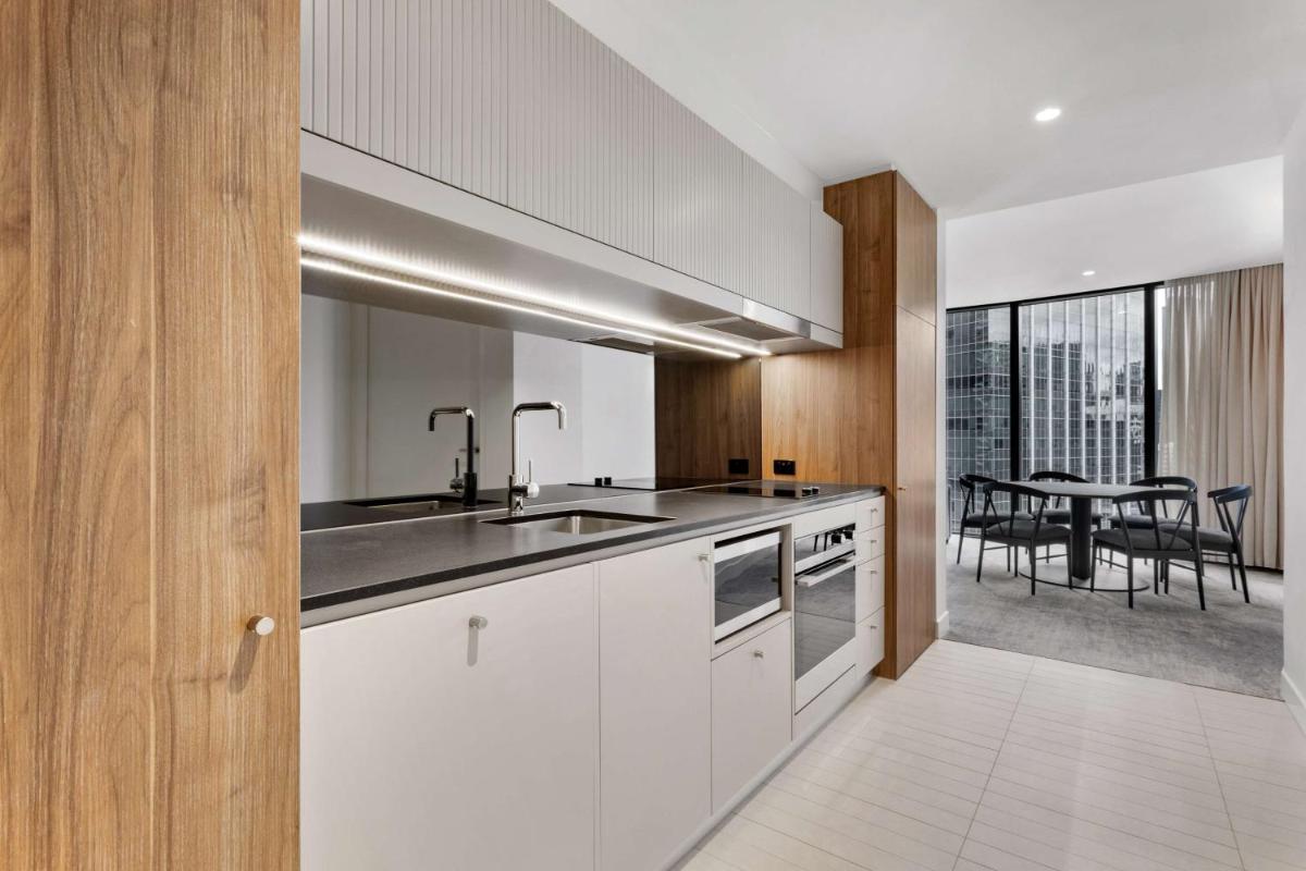 Adina Apartment Hotel Melbourne Southbank - Housity