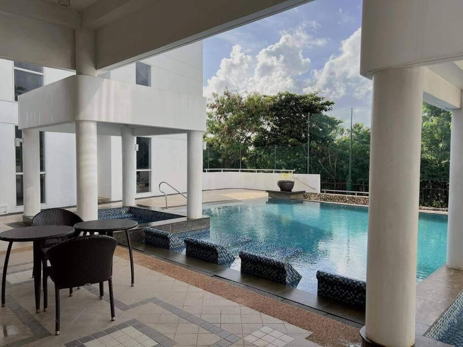 Boracay Condocation - Housity
