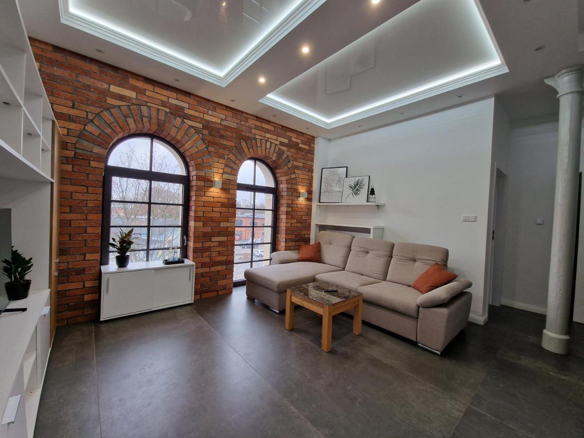 MicroHotels Fabryczna 17 - Housity