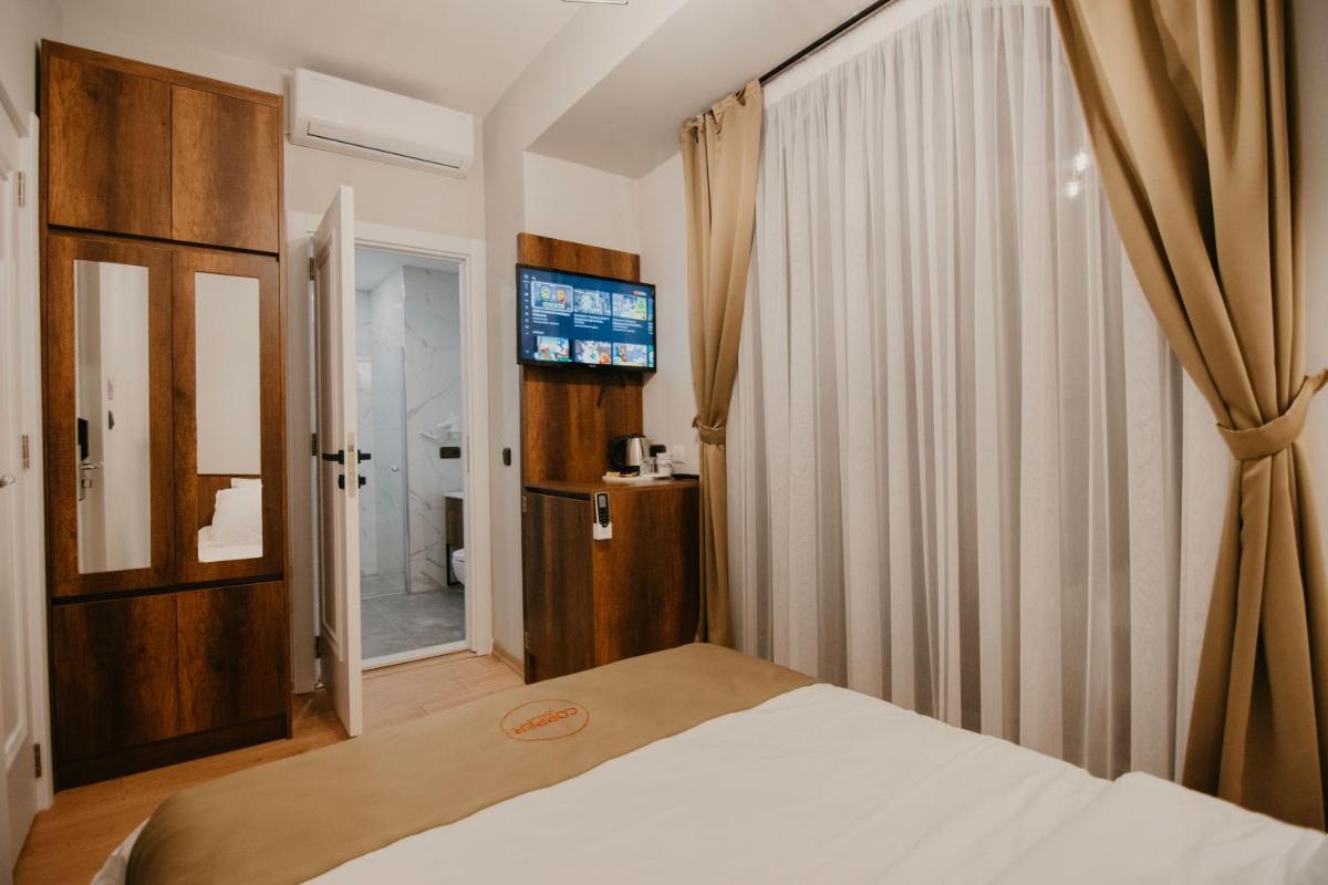 Copper House - Housity